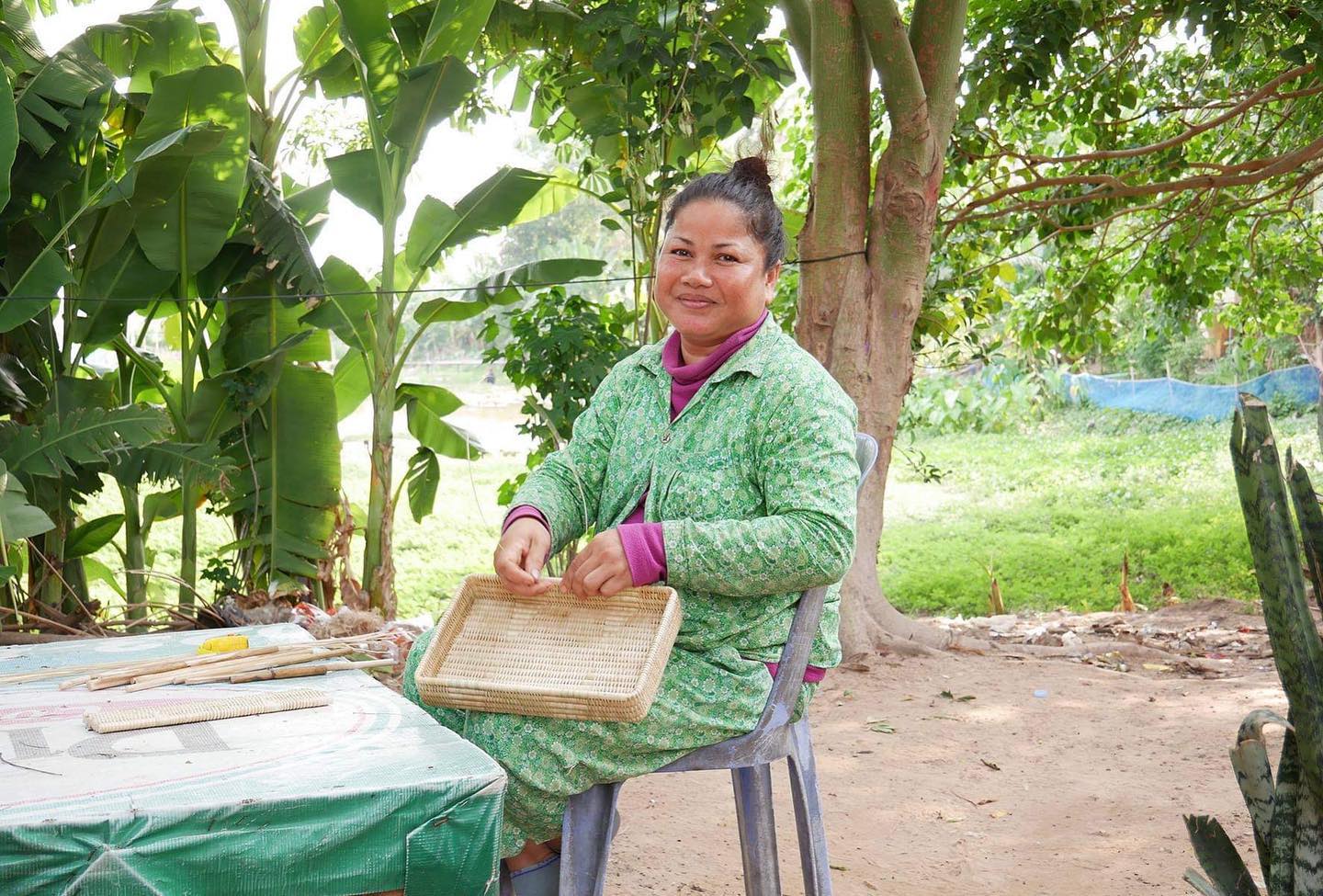 Empower local artisans and their families in Cambodia for their creativity and mastery in handmade products.