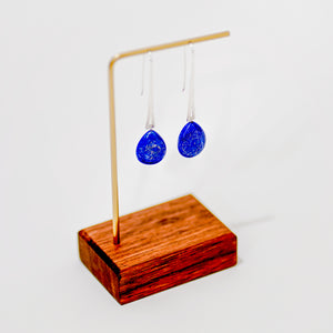 Garden of Desire - Lapis Long Earrings These earrings are ike fresh drops of dew that adorn natural foliage at the dawn of a new day.